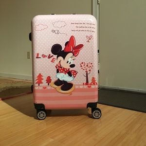 Suitcase - Minnie Mouse Luggage 26”